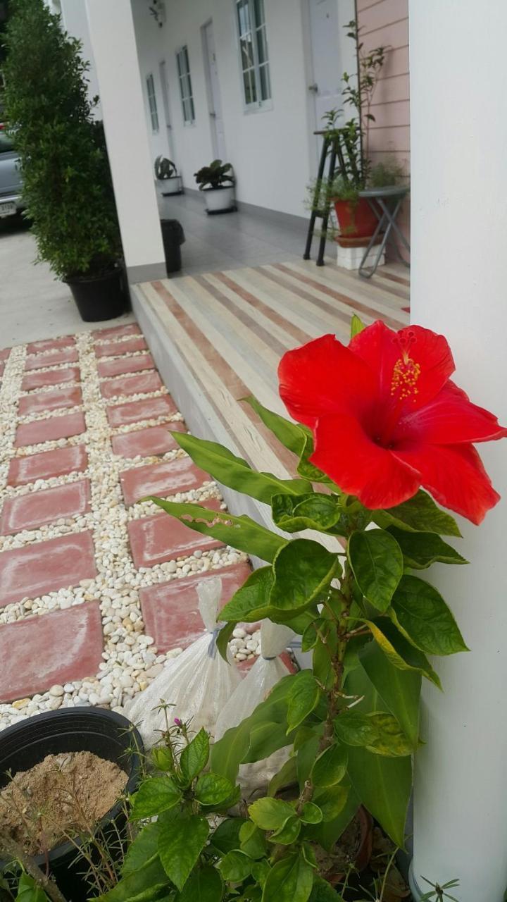 Patchy & Ppraw Family Hotel Ubon Ratchathani Exterior foto